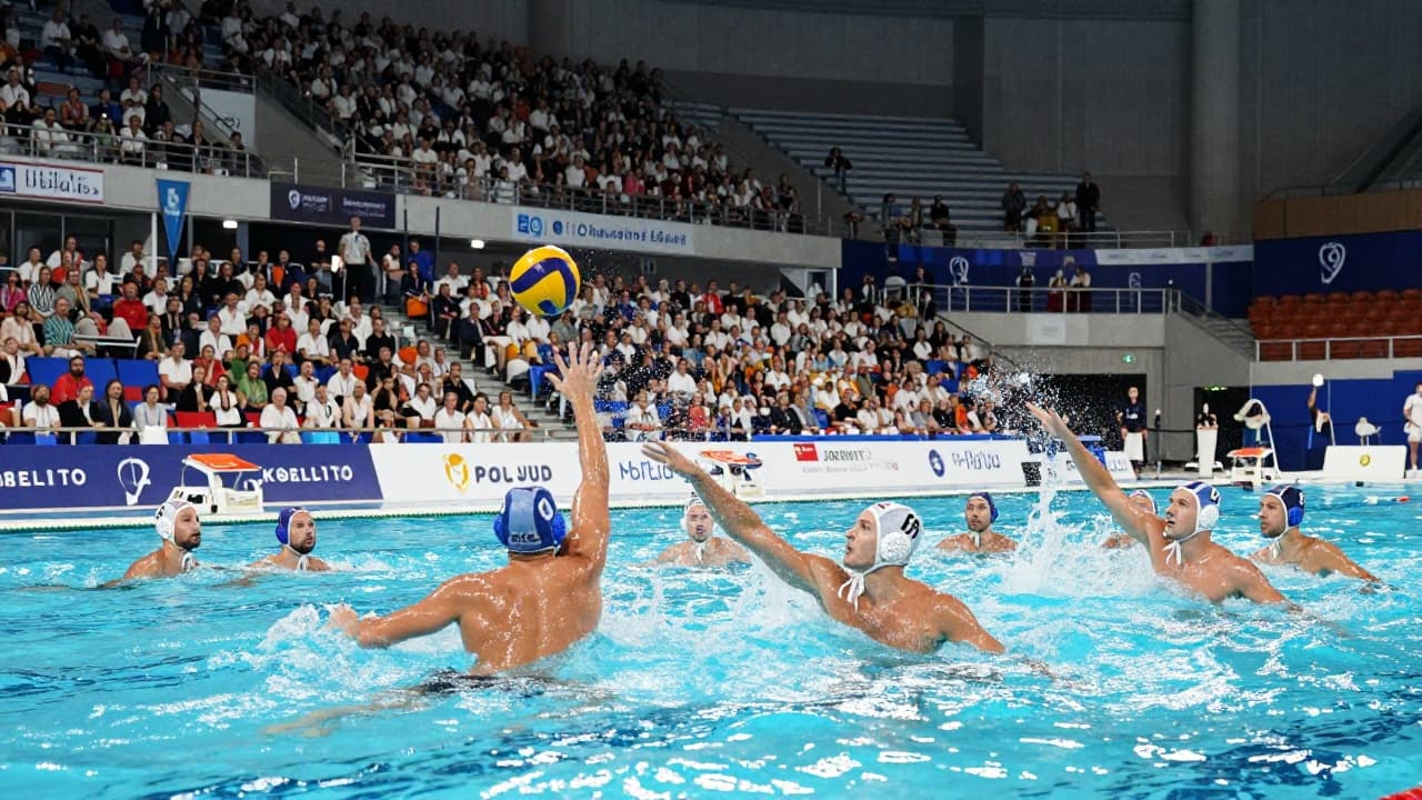 Jadran and Barceloneta in action at Poljud