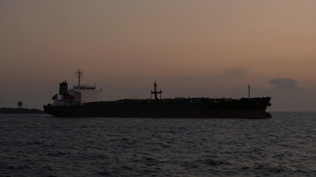 Tanker u Hormuškom tjesnacu (ilustracija)