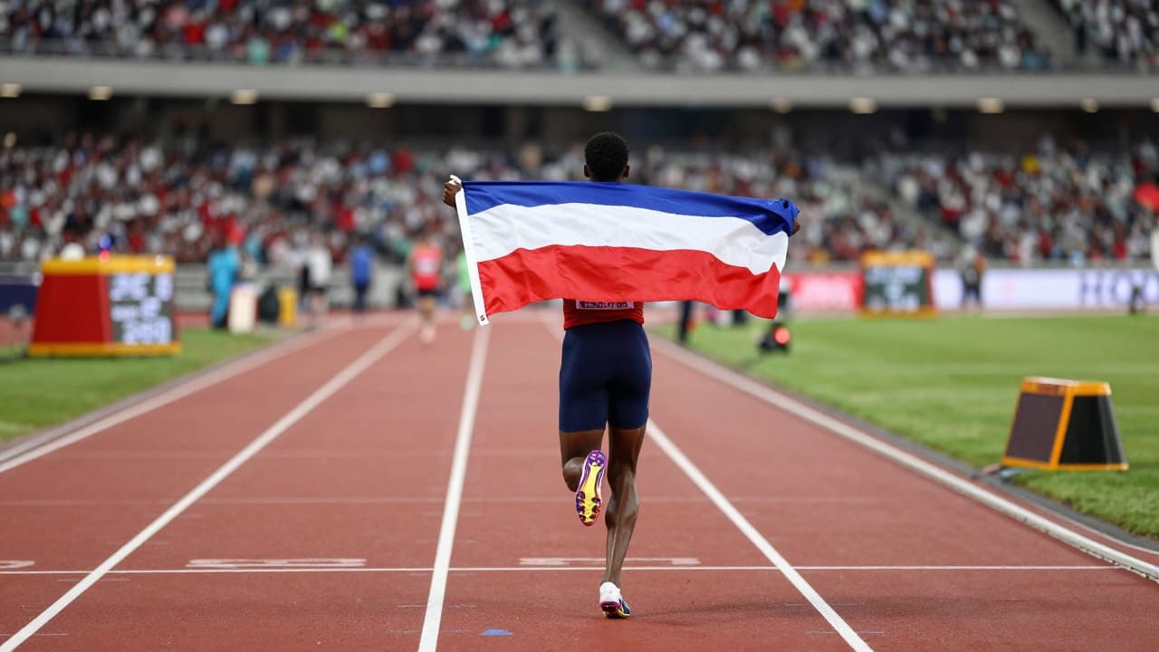 Sprinters on the track